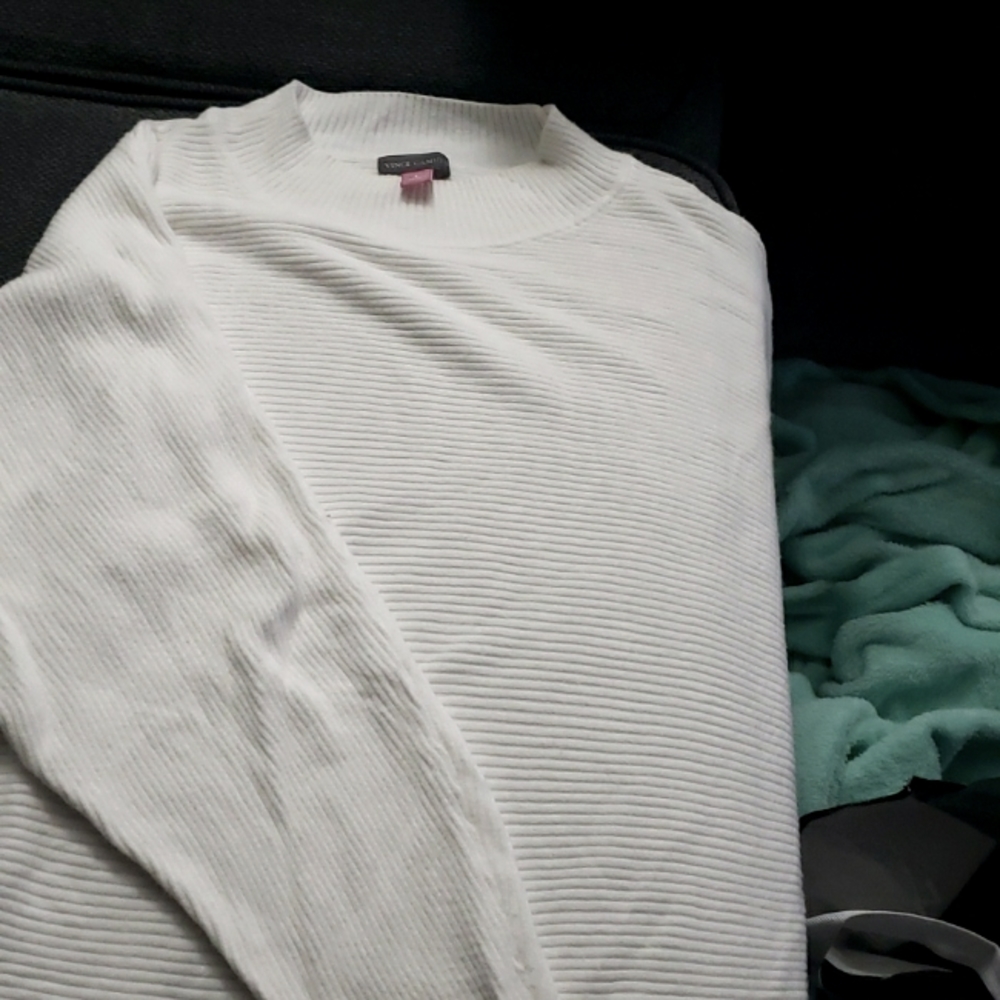Long sleeve sweater
